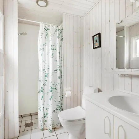 1660-tisvilde-iglekaervej-35 בית נופש *